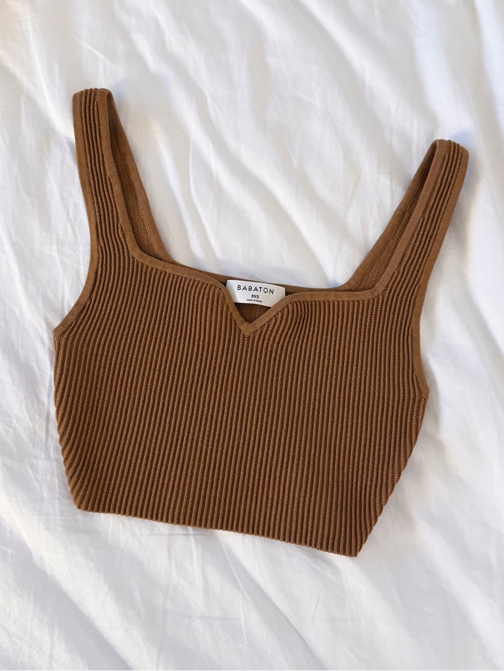 Aritzia Babaton Saville Sculpt Knit Notch Tank